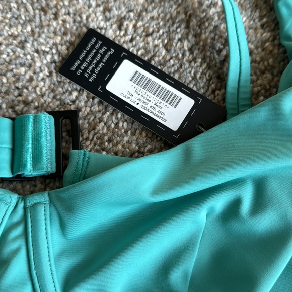 Cuup swimwear. Nwt. Top fits: 38 F. bottom fits: xxl. Never worn! - Picture 2 of 2